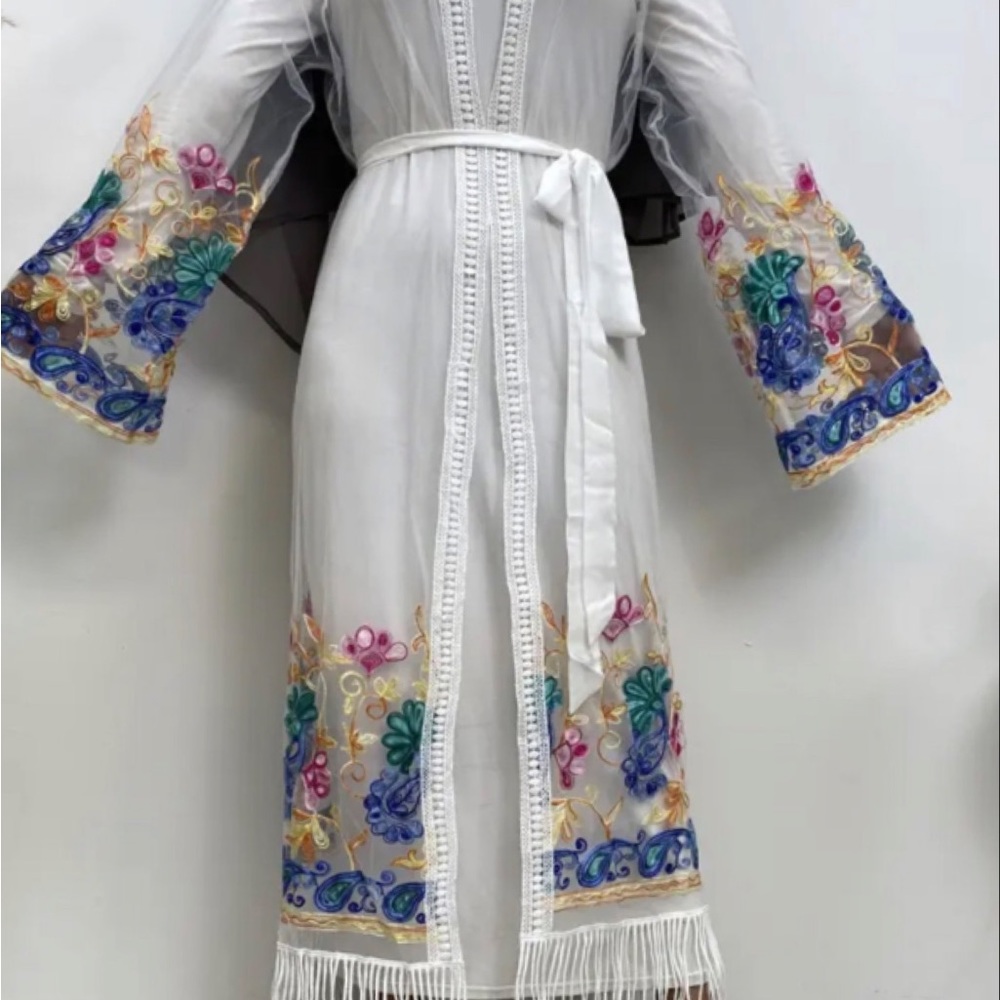 Somya Collection White Kimono Netted Lace Cardigan